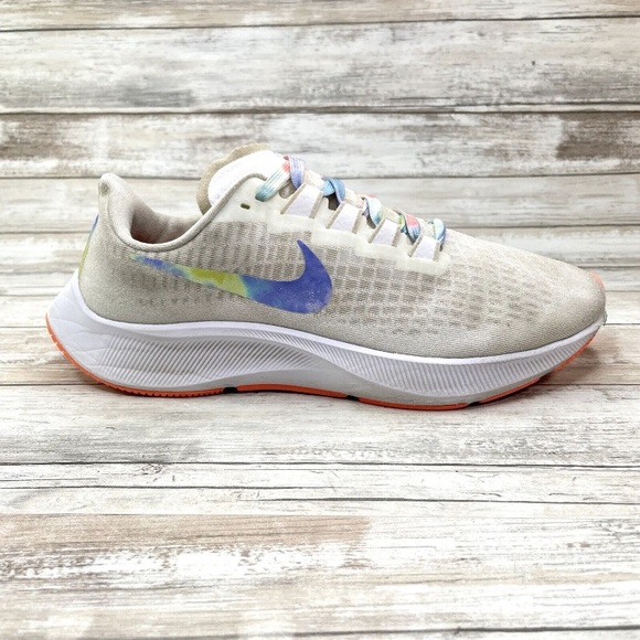 Nike Shoes - Nike White Air Zoom Pegasus 37 Womens Sz 9 US Running Shoes DD9667-100